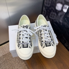 Christian Dior Sneakers